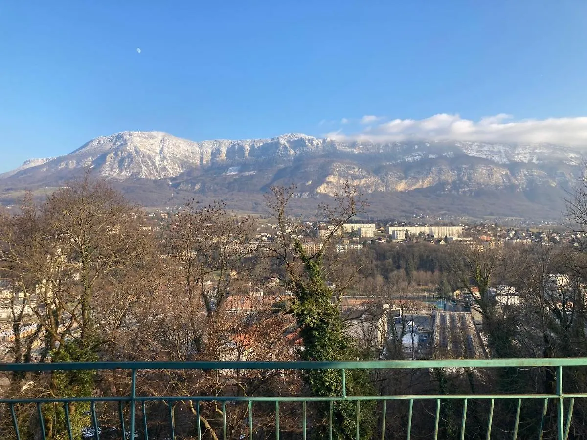 Gite Partage Tresserve Bed & Breakfast